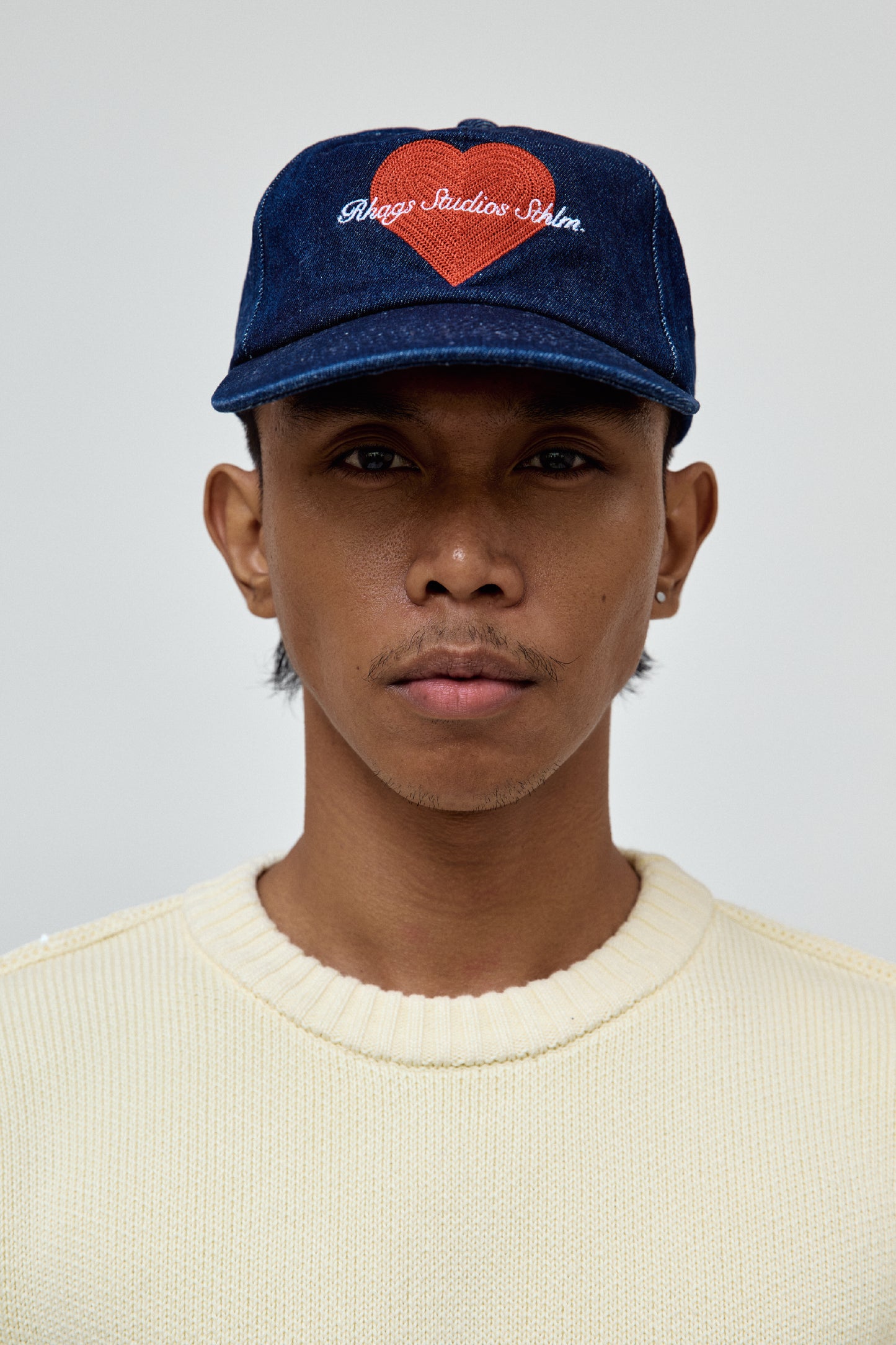 WASHED DENIM CAP